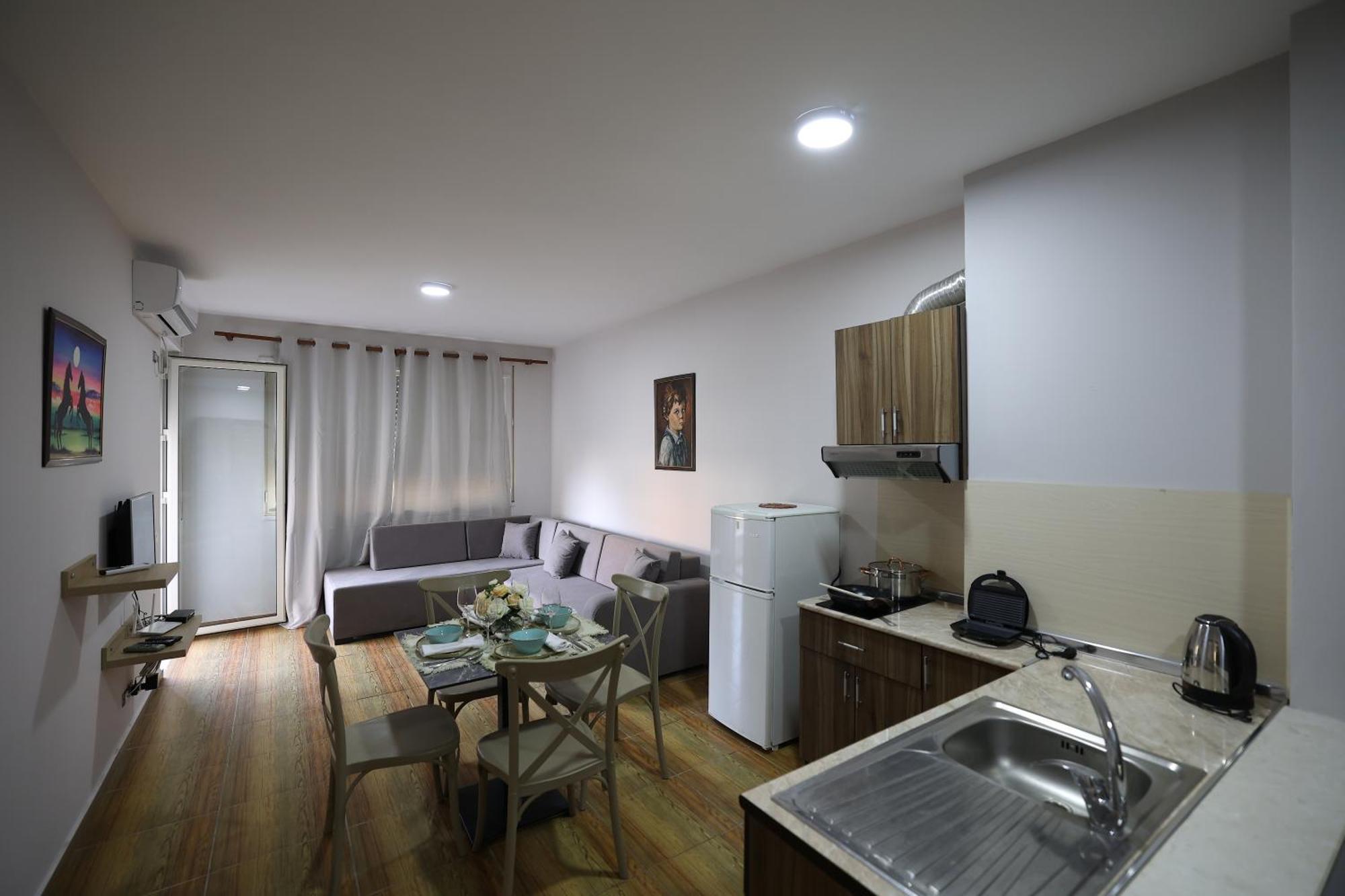 Dyrrah Seaside Apartments ดูร์เรส ภายนอก รูปภาพ